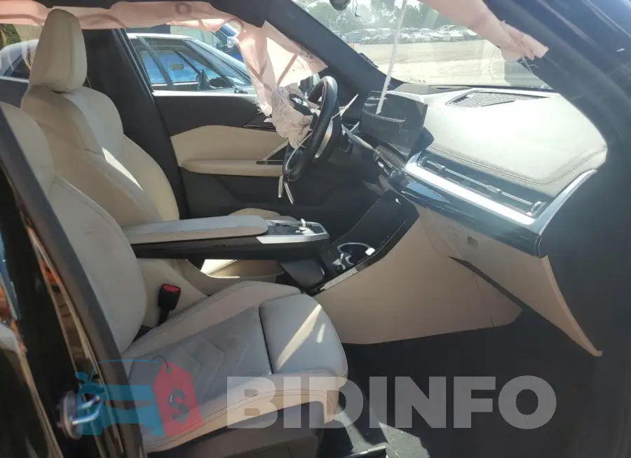 WBX73EF06R5Z28523 Photo# 7