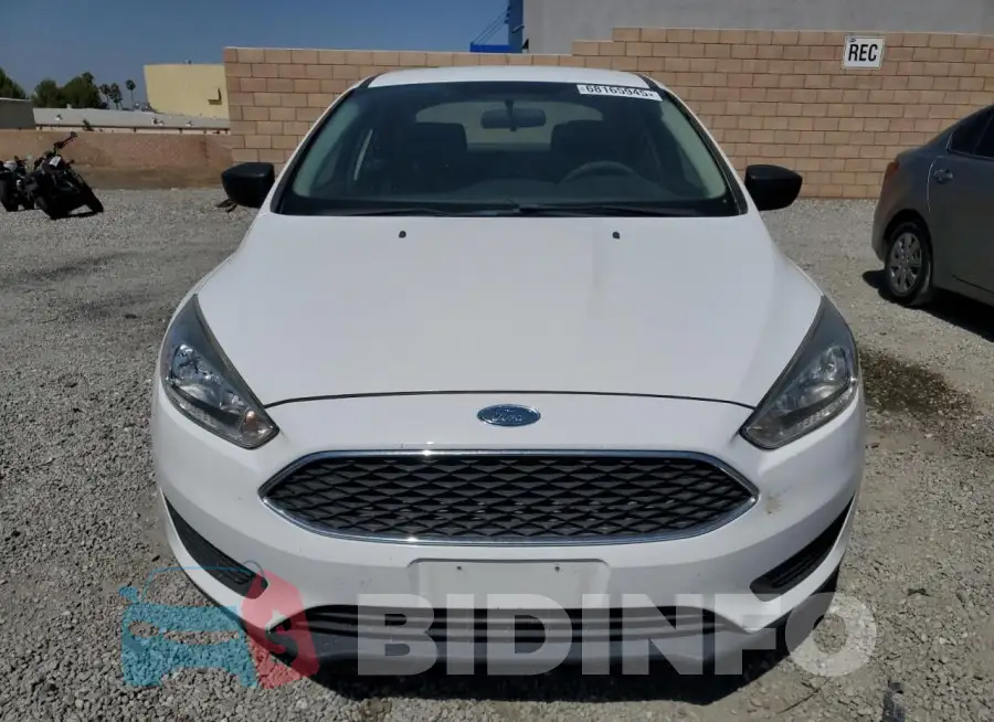 1FADP3E26JL230768 Photo# 5