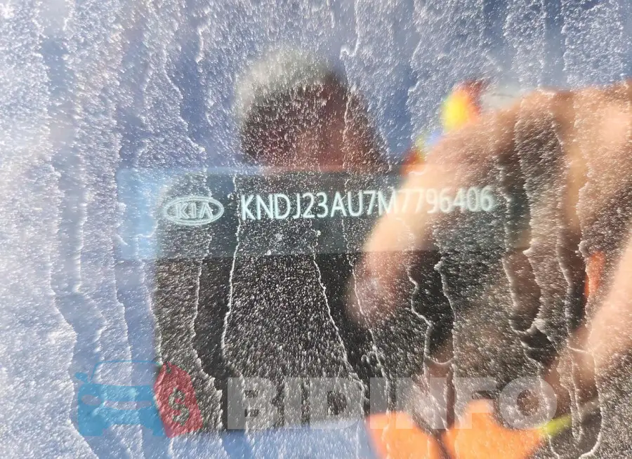 KNDJ23AU7M7796406 Photo# 12