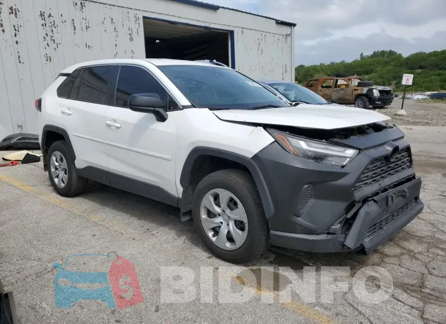 2T3F1RFV8PW382623 Photo# 4