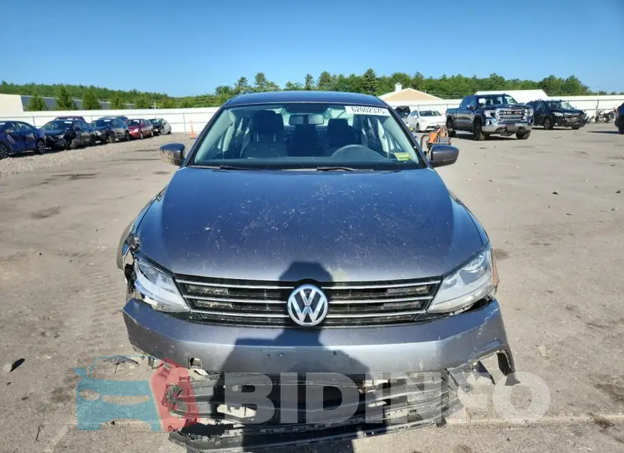 3VW167AJ3HM305050 Photo# 5