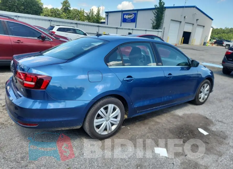 3VW167AJ9HM386717 Photo# 3