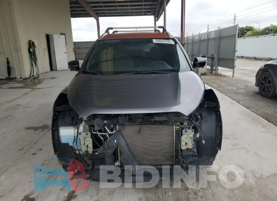 3N1CP5CU2KL484251 Photo# 5