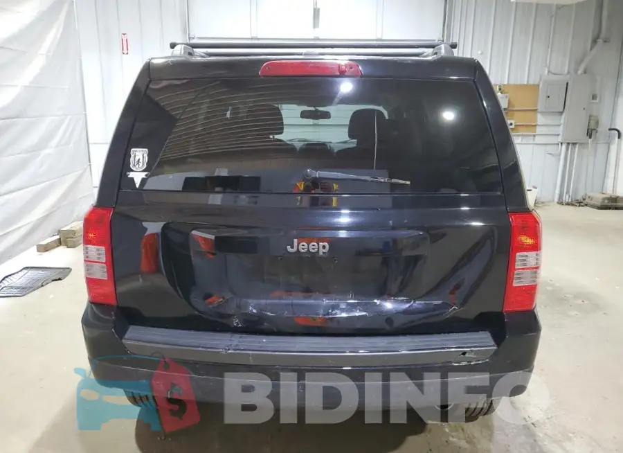 1C4NJPBA7GD703325 Photo# 6
