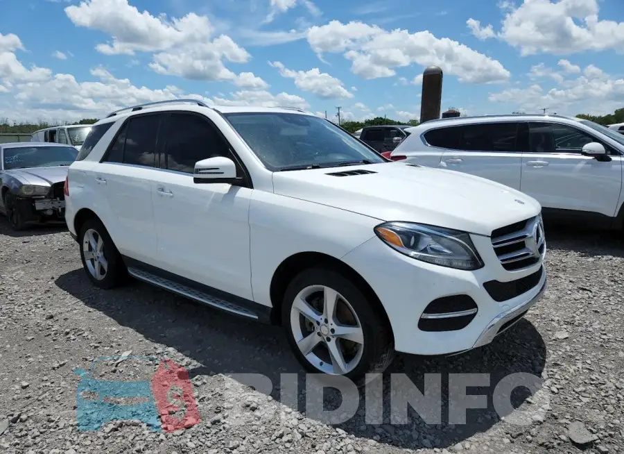 4JGDA5JB5GA729784 Photo# 4