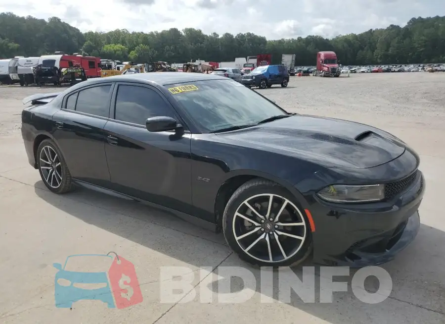 2C3CDXCT2PH559415 Photo# 4