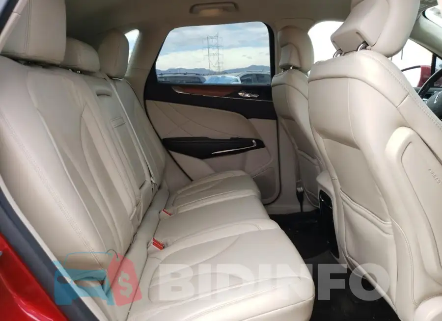 5LMCJ2D94HUL49979 Photo# 11