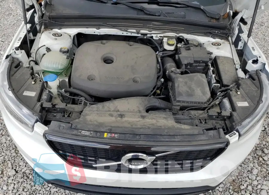 YV4162UM8M2593707 Photo# 12