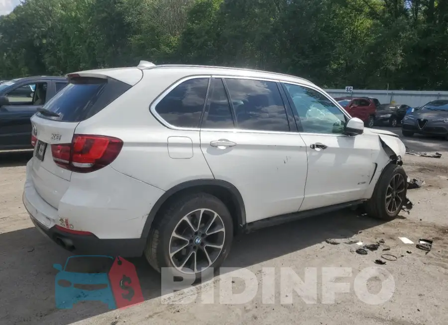 5UXKR0C34H0V83817 Photo# 3