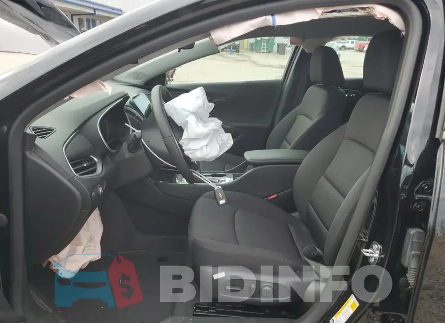 1G1ZG5ST4RF121902 Photo# 7