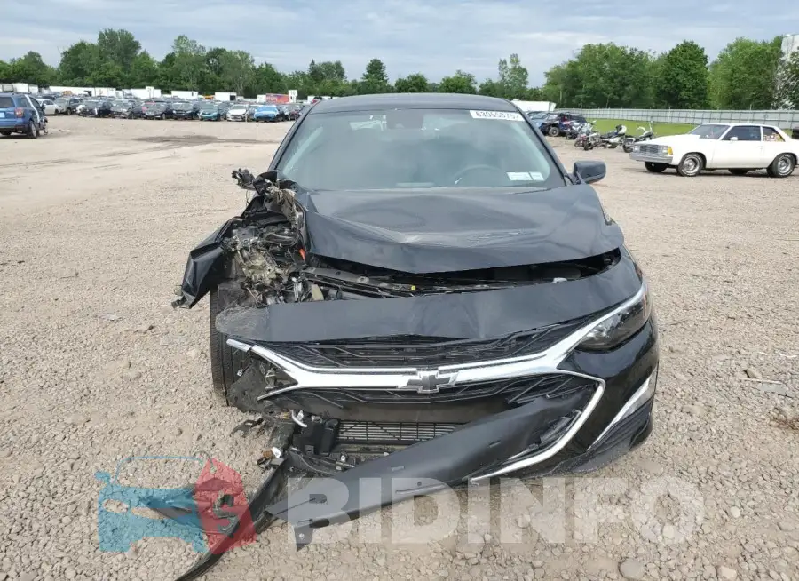 1G1ZG5ST4RF121902 Photo# 5