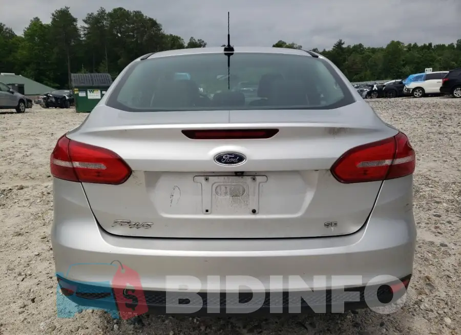1FADP3F25GL232017 Photo# 6