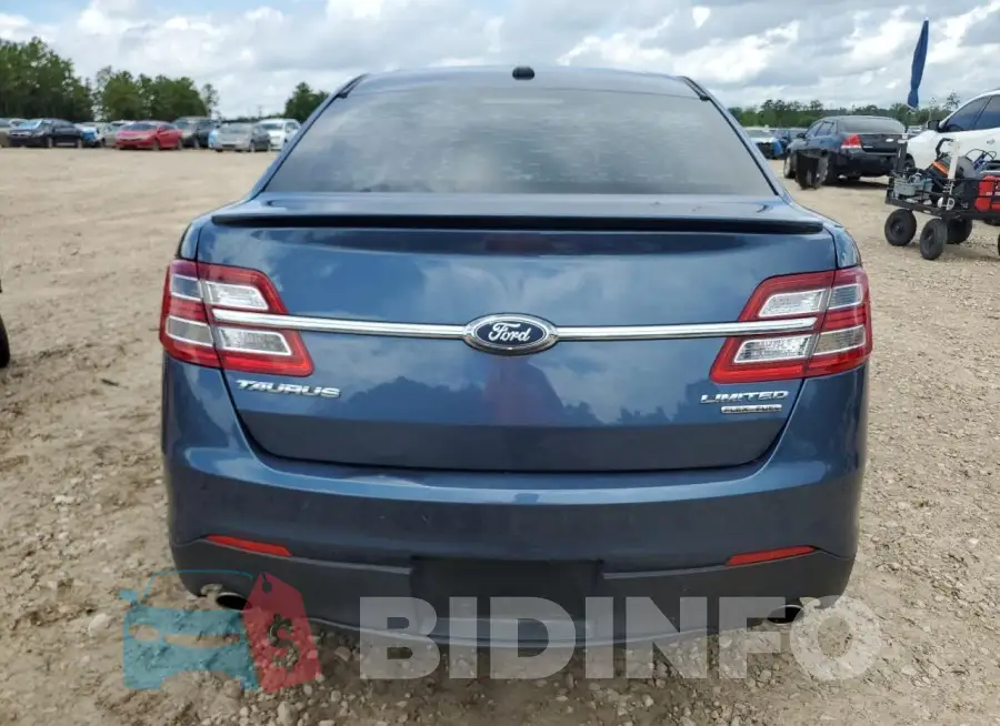1FAHP2F88JG110607 Photo# 6