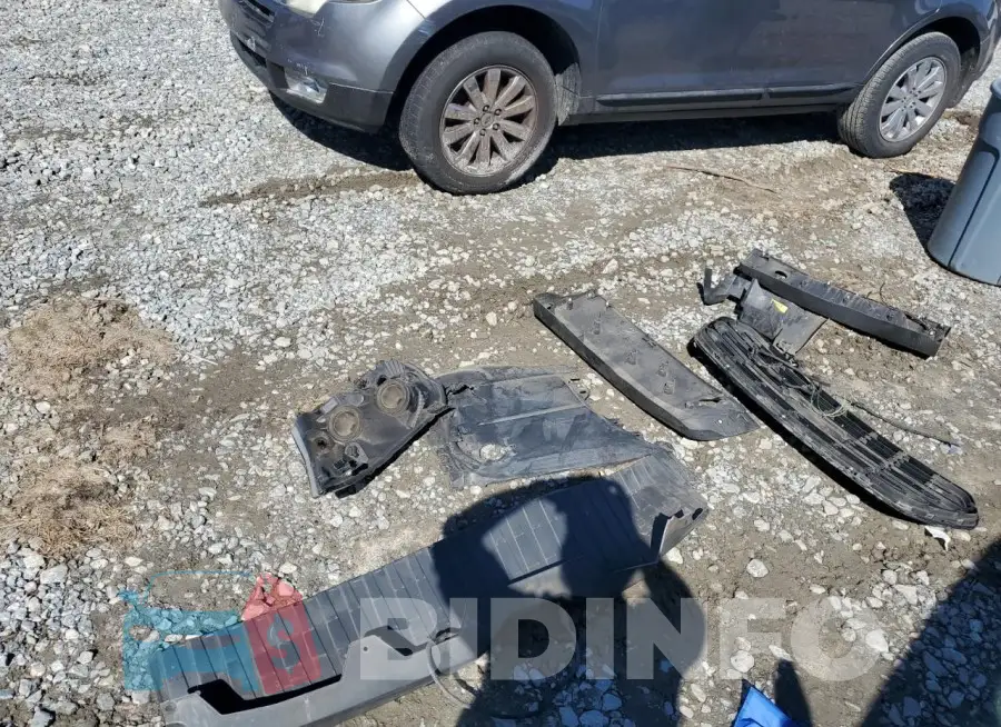 1FBZX2YM8HKB02303 Photo# 13