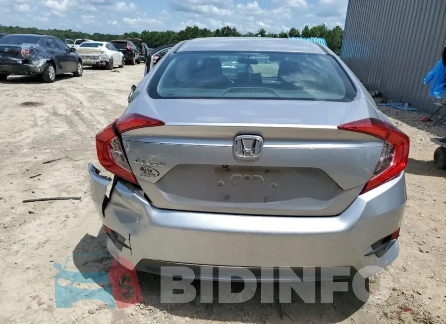 19XFC2F56HE070928 Photo# 6