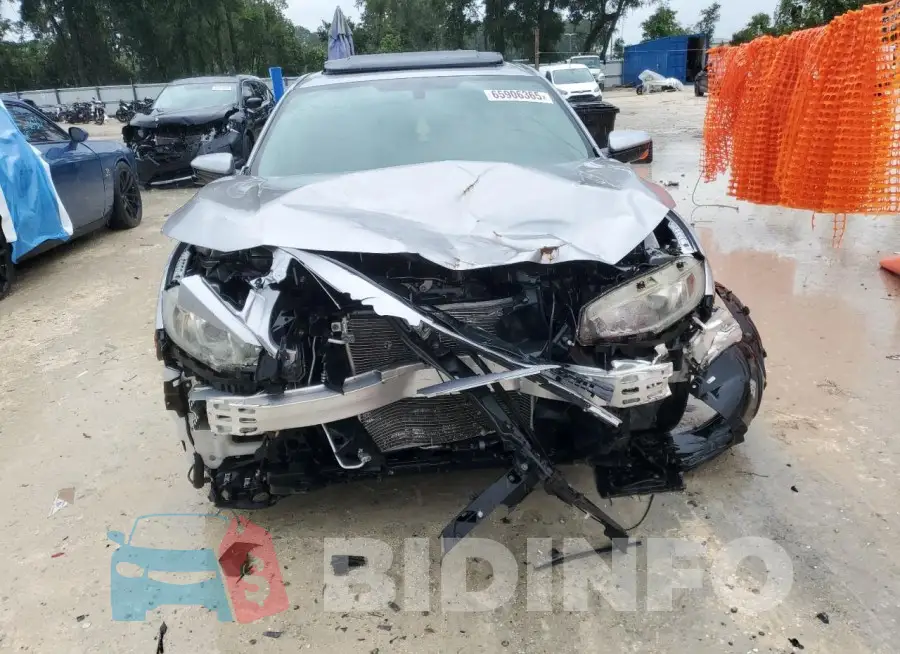 19XFC2F70HE019362 Photo# 5