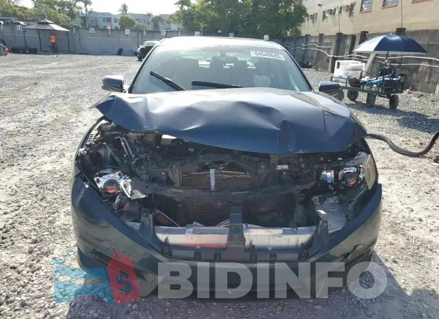 19XFC2F79HE039030 Photo# 5
