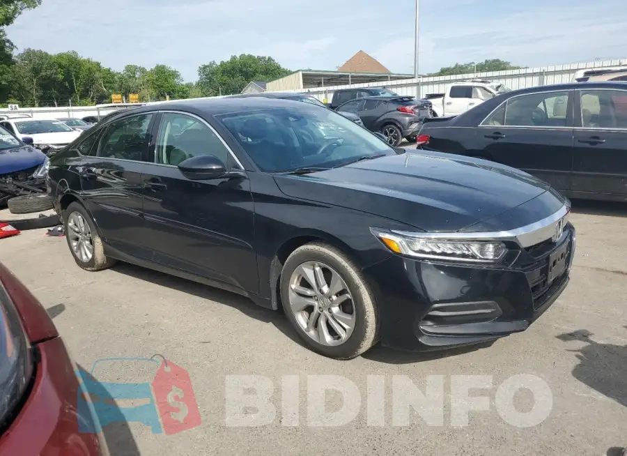 1HGCV1F17KA097782 Photo# 4