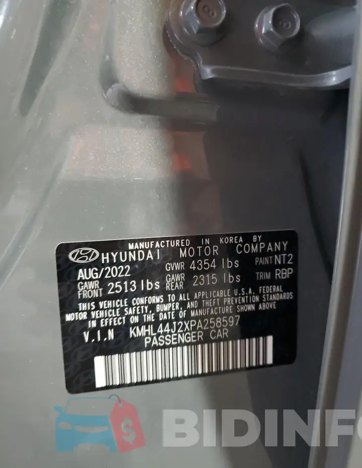 KMHL44J2XPA258597 Photo# 13