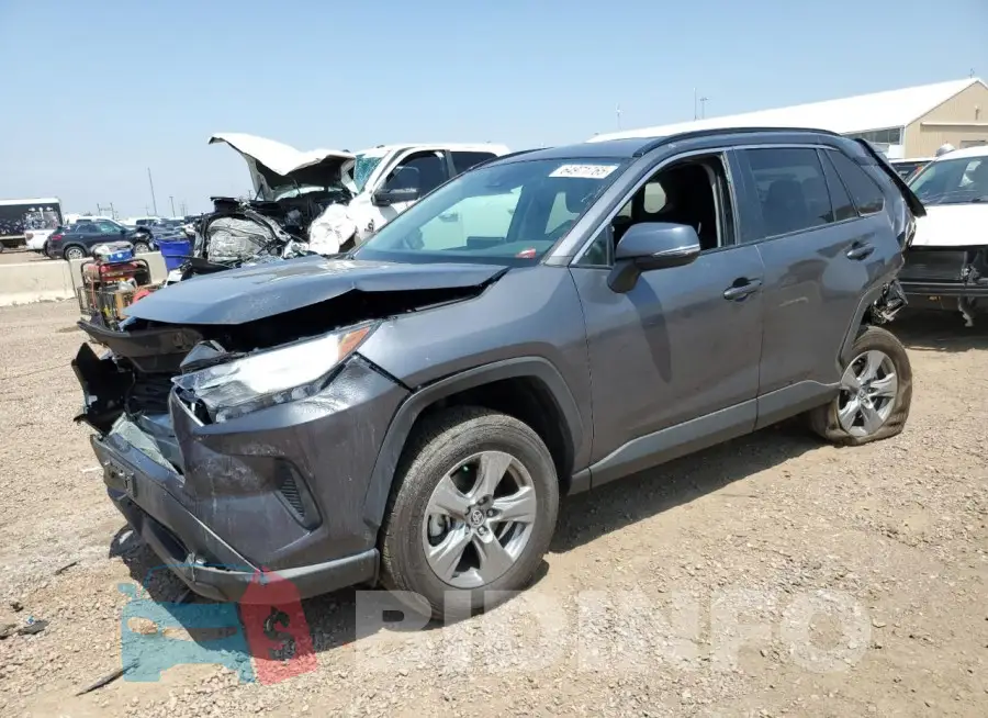 2T3P1RFV8RW461474 Photo# 1