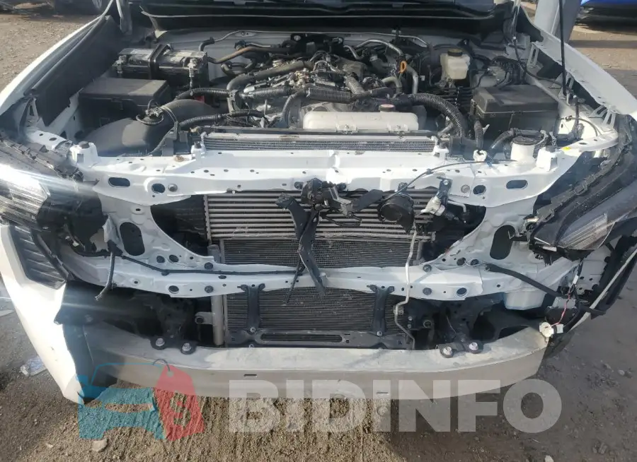 3TYLB5JN7RT002082 Photo# 11