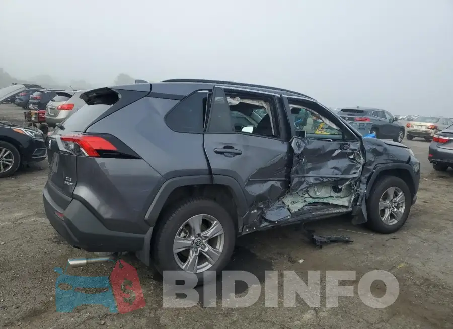 4T3RWRFV9RU141039 Photo# 3