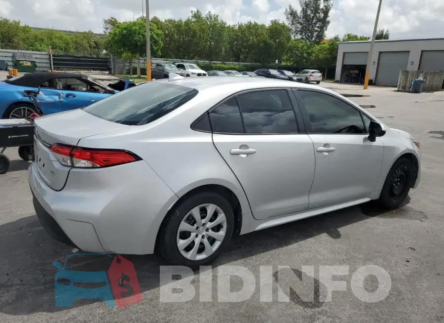 5YFB4MDE6RP138607 Photo# 3