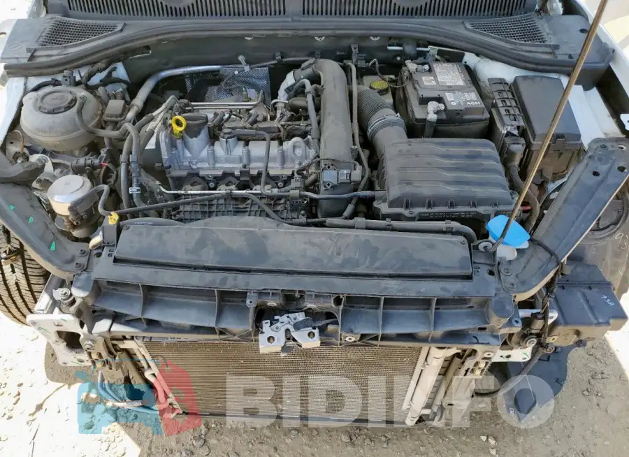 3VWCB7BUXKM247250 Photo# 11