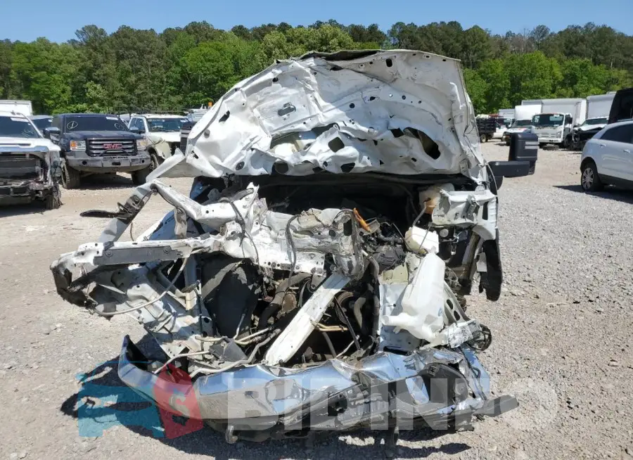 1GT48LE7XMF208424 Photo# 5