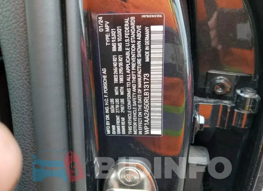 WP1AA2A50RLB13173 Photo# 13