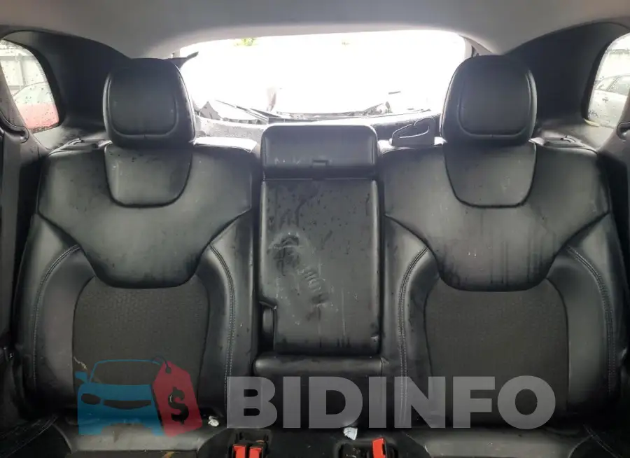 1C4PJMLB8KD478209 Photo# 10