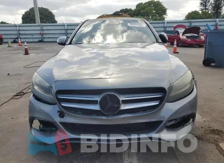 WDDWF4JB9GR146148 Photo# 5