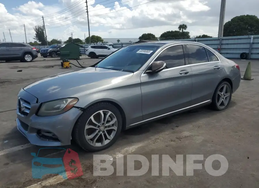 WDDWF4JB9GR146148 Photo# 1