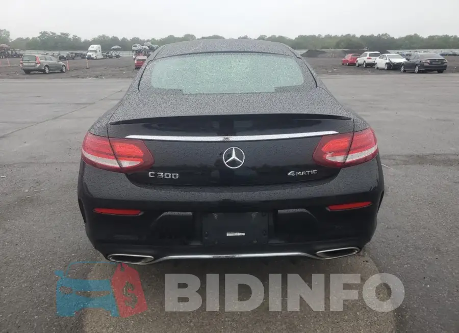 WDDWJ8EB5KF773696 Photo# 6