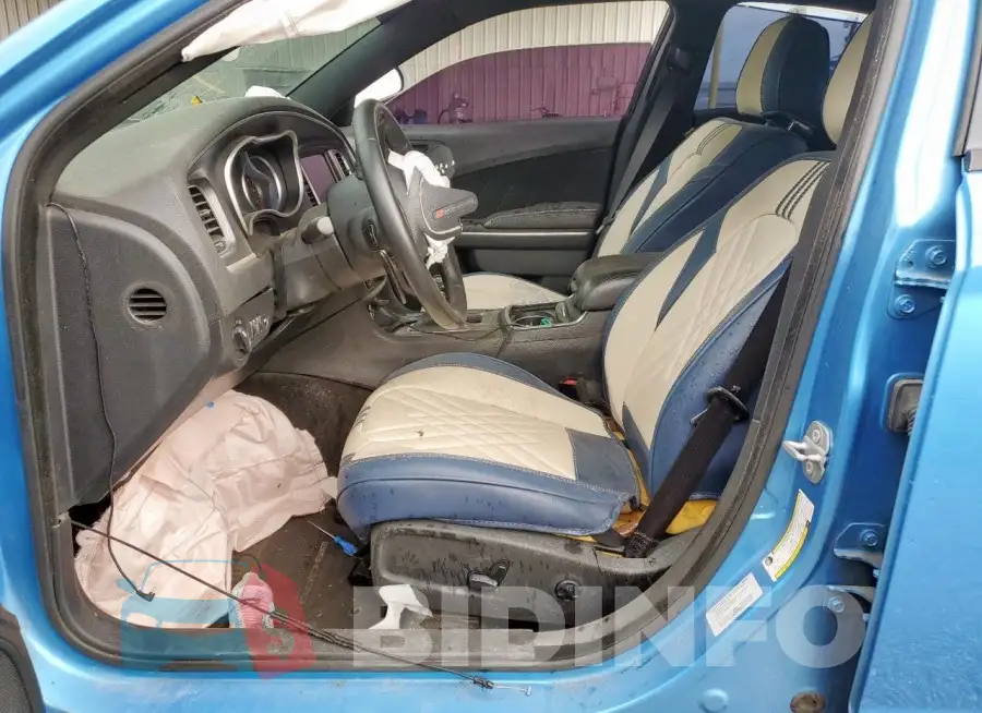 2C3CDXHG6GH126837 Photo# 7