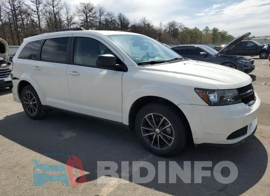3C4PDCAB2HT581178 Photo# 4