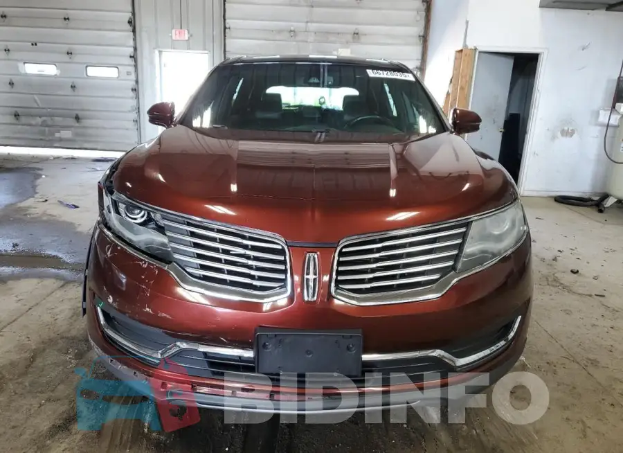 2LMTJ8LR9GBL66292 Photo# 5