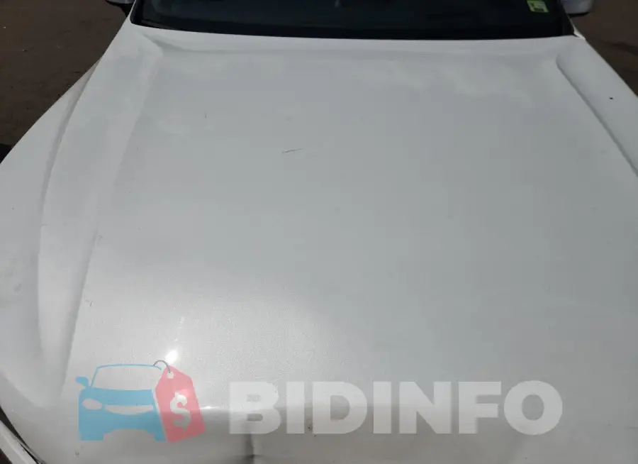 YV4A22RM3K1309889 Photo# 12