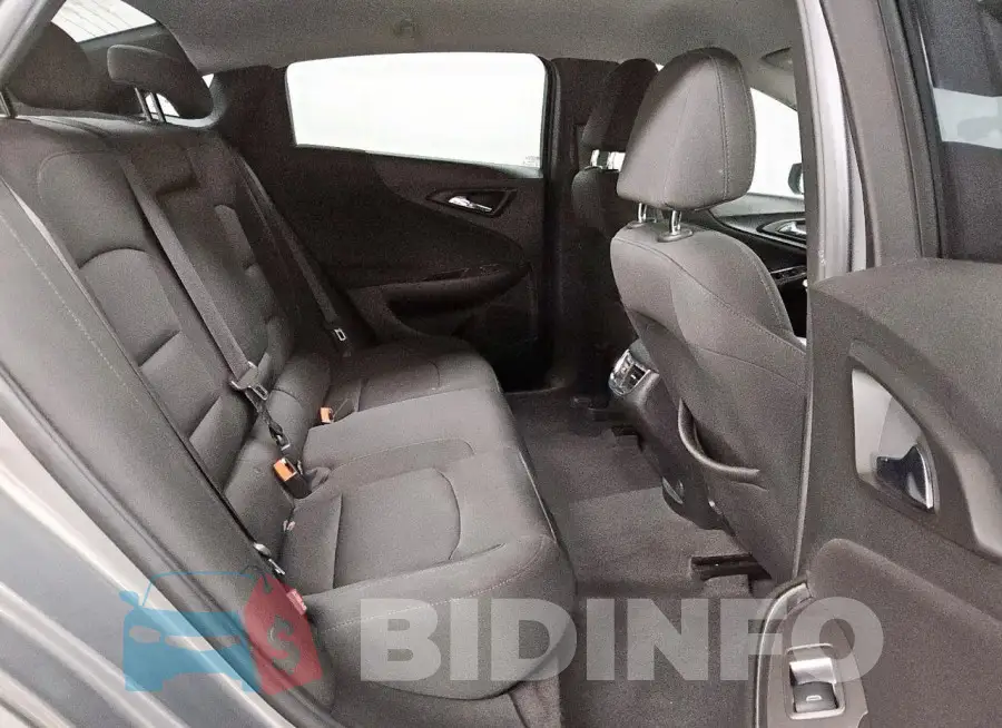 1G1ZD5STXJF223587 Photo# 10
