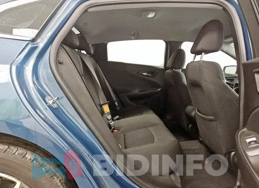 1G1ZG5ST0RF190666 Photo# 10