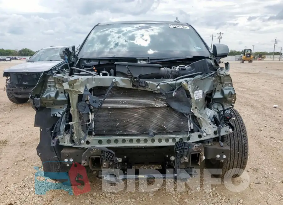 1GNSCBKD5RR112563 Photo# 5