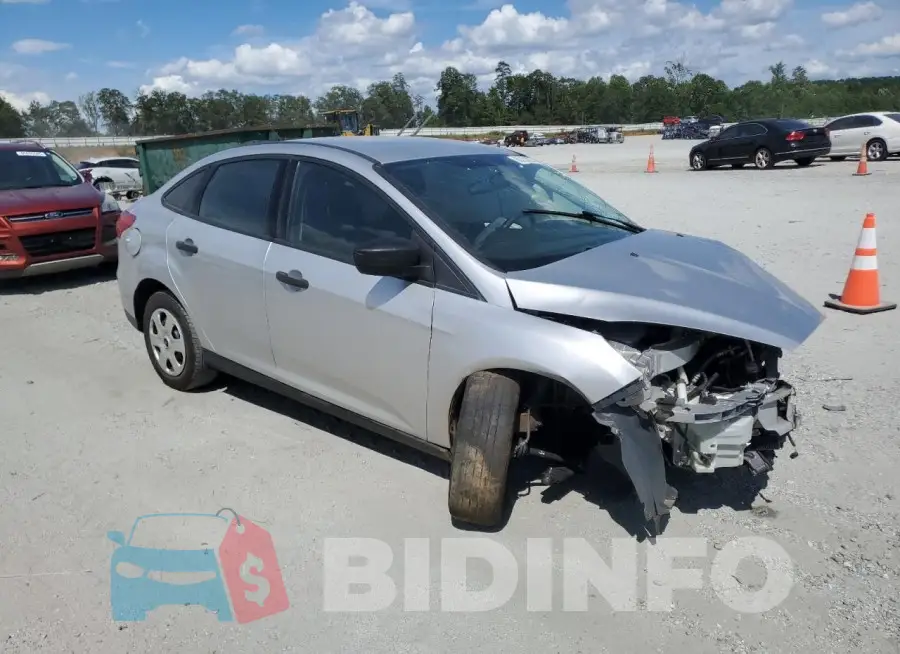 1FADP3E2XHL281085 Photo# 4