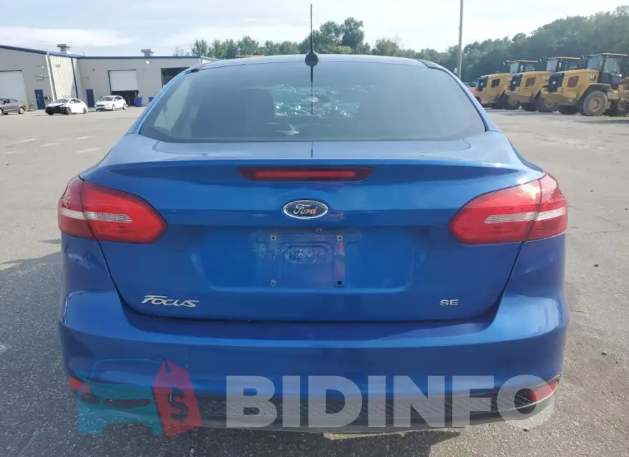 1FADP3F28JL274821 Photo# 6