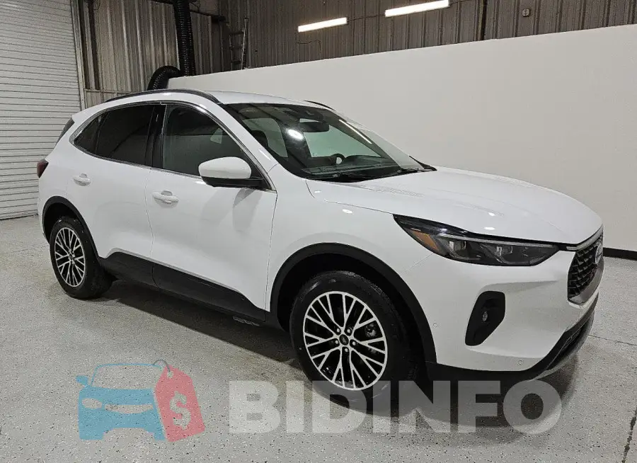 1FMCU0E18PUB06388 Photo# 4