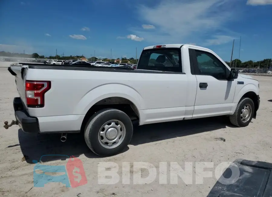 1FTMF1CBXJKD97452 Photo# 3