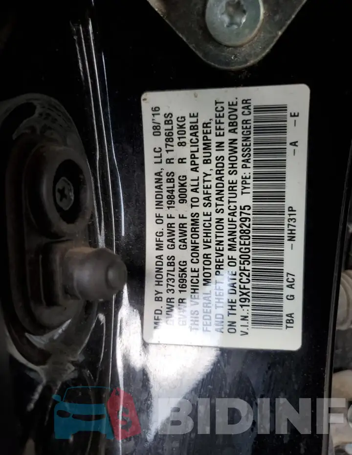 19XFC2F50GE082975 Photo# 12