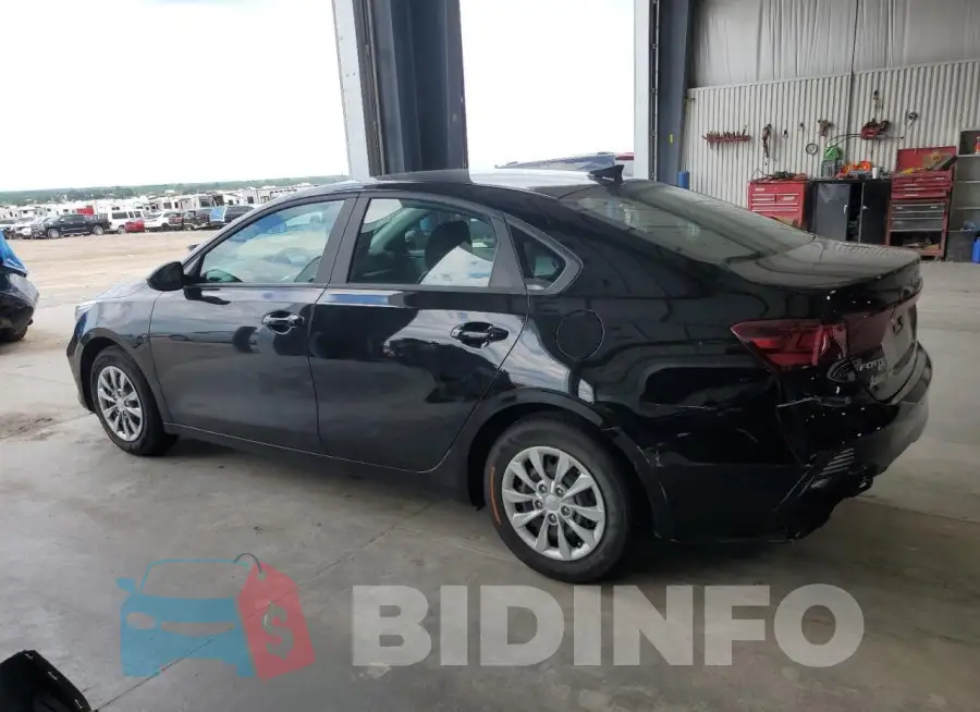 3KPF24AD5RE695433 Photo# 2