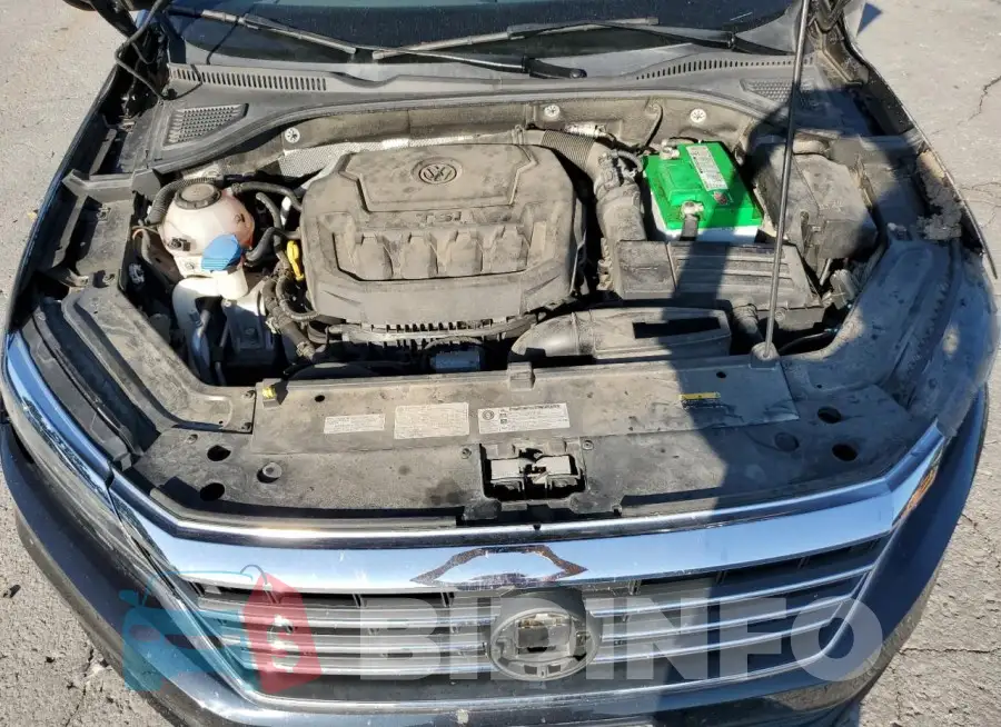 1VWSA7A37LC018776 Photo# 11