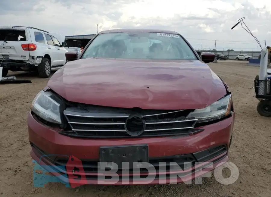 3VW167AJ0HM356201 Photo# 5