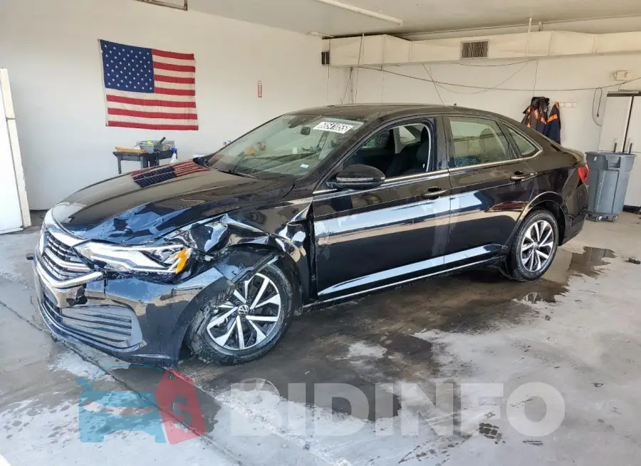 3VW5M7BU8RM014187 Photo# 1